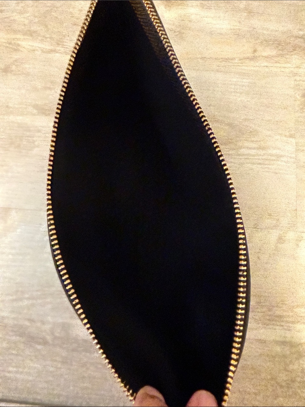Tory Burch Black Suede Clutch with Gold Logo Medallion - Picture 4 of 6